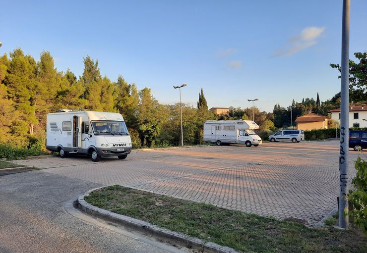 Parcheggio Comunale Kostenlos In San Miniato Promobil