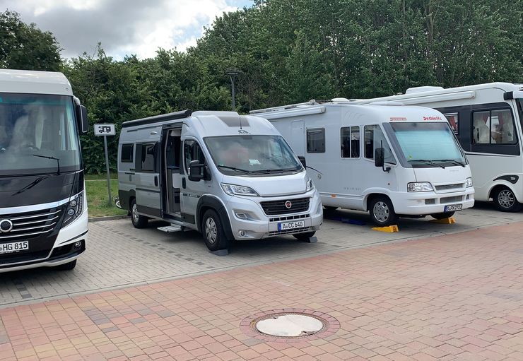 Wohnmobilstellplatz An Der Marina Glowe In Glowe Promobil