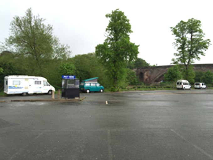 Little Roodee Car Park in Chester promobil