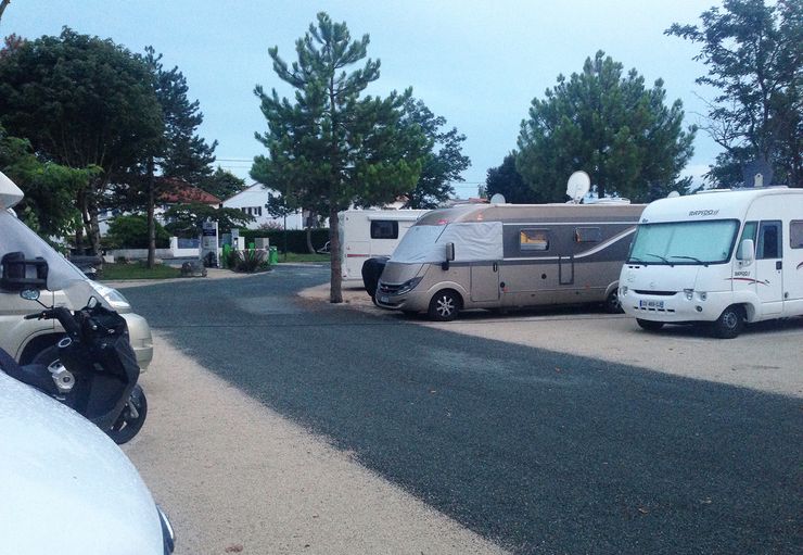Aire Camping Car Park 18 Rue Bel Air 17200 Royan