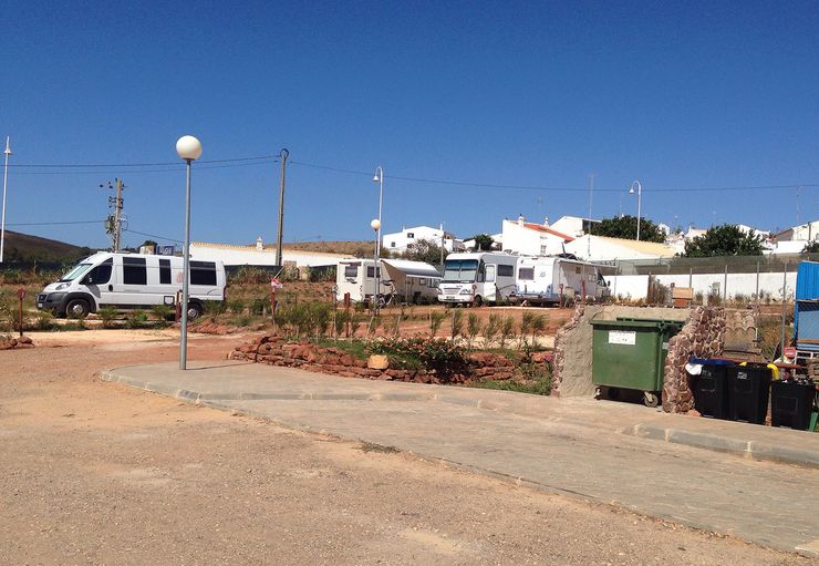 Figueira Caravan Park in Figueira – promobil