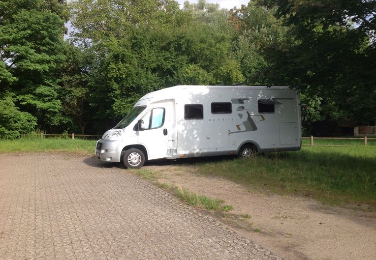 Motorhome parking at the CVJM house (free) in Kraichtal – promobil