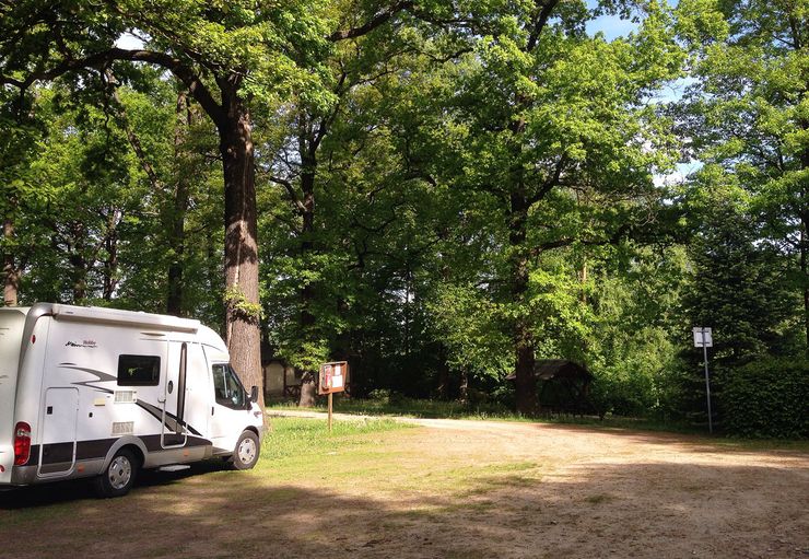 Reisemobilplatz Schlossblick Kostenlos In Limbach Oberfrohna Promobil