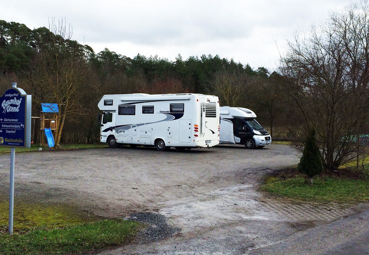 Motorhome parking at the Baumhof-Tenne in Marktheidenfeld – promobil