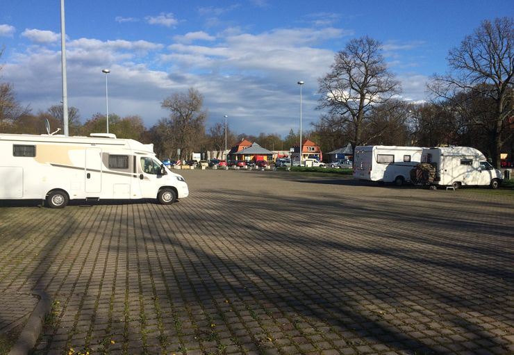 Wohnmobilstellplatz HermannBrillPlatz in Weimar promobil Wohnmobilstellplatz HermannBrillPlatz in Weimar promobil