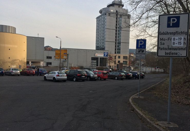 Motorhome parking at Congress Centrum in Suhl – promobil