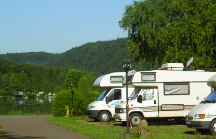 Stellplatz am Campingpark Clausensee in Waldfischbach-Burgalben