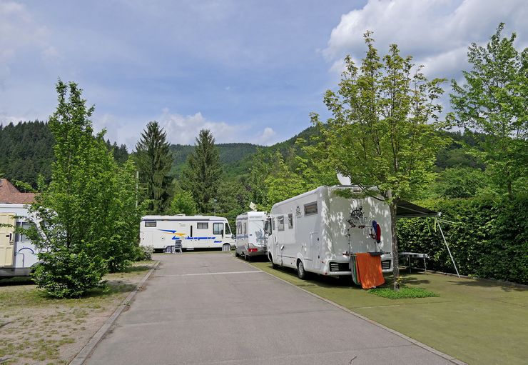 Camping Münstertal in Münstertal – CARAVANING