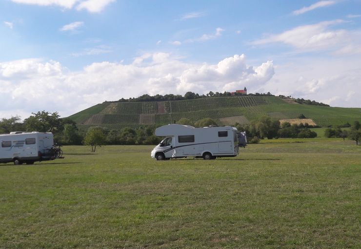 Stellplatz am Erlebnispark Tripsdrill in Cleebronn PROMOBIL