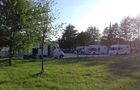 Aire de Camping-cars in Angé, Bild 2