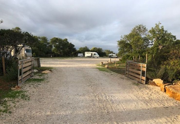 Motorhome site Sul Park in Ferreiras – promobil