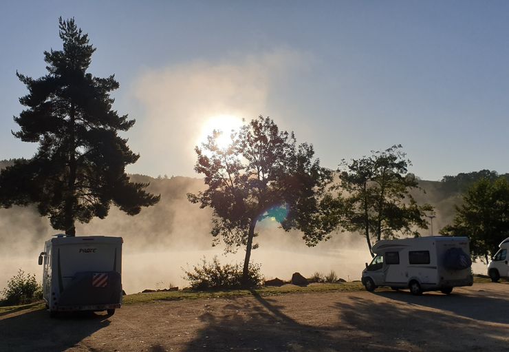 Plan d'Eau des Prades (kostenlos) in SaintRémysurDurolle promobil
