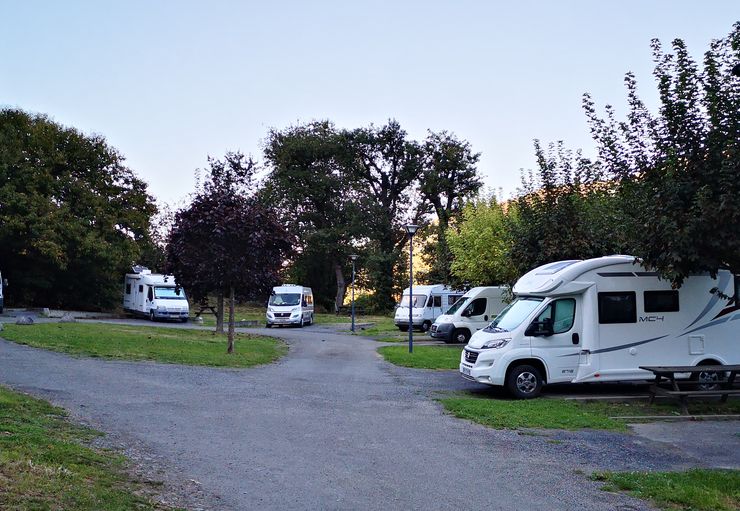 aire-de-camping-car-in-pierrefitte-nestalas-promobil