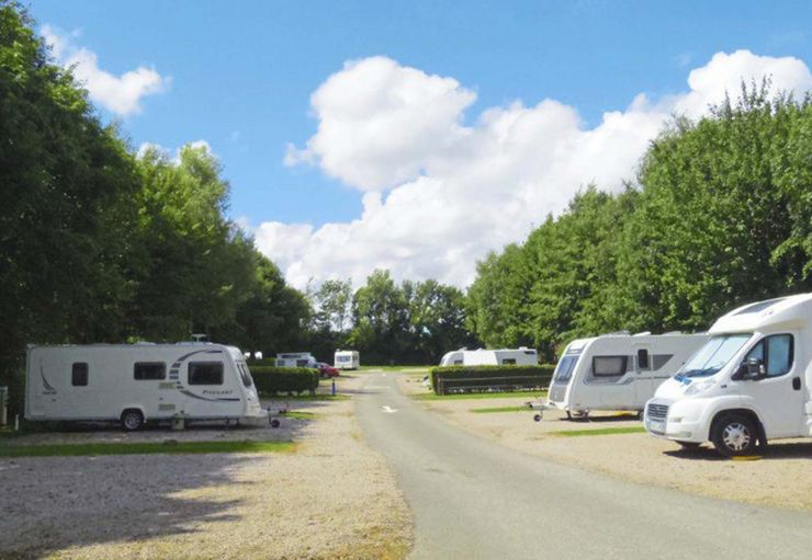 Canterbury Camping and Caravanning Club Site in Canterbury Caravaning