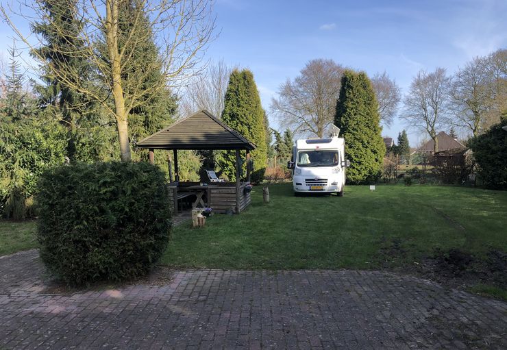 Motorhome place Duurswoldje in Slochteren и promobil
