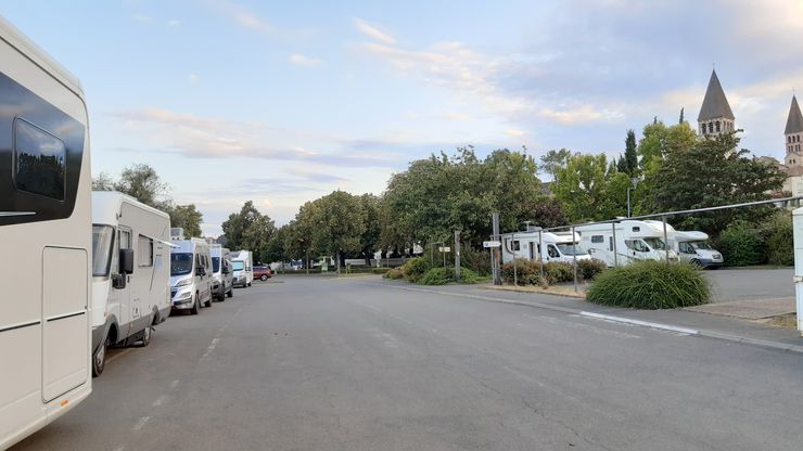 Aire de Service pour Camping-Cars in Tournus