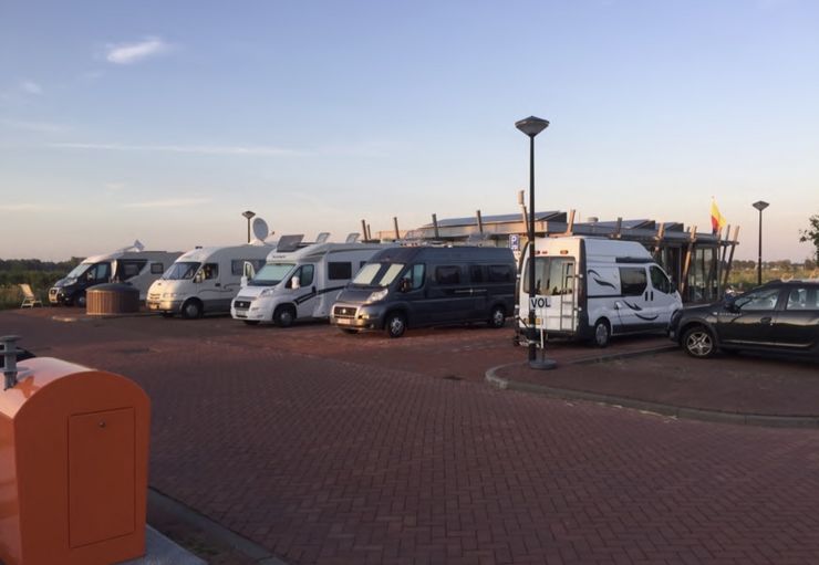 Marina of Broekhorn in Heerhugowaard, promobil