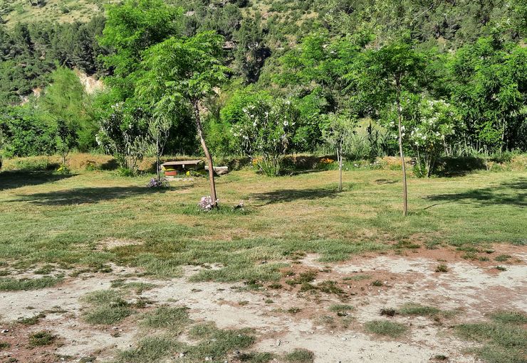 Parking bus Vetura Rulota (free) in Berat district – promobil