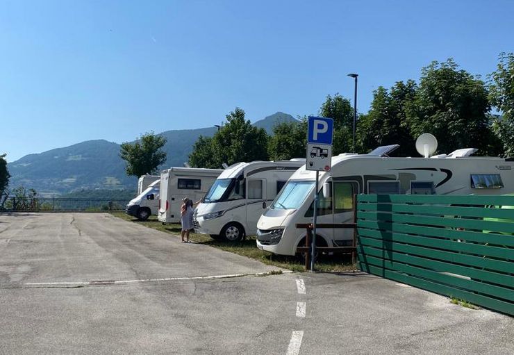 Area Sosta Camper (kostenlos) In Brentonico – Promobil