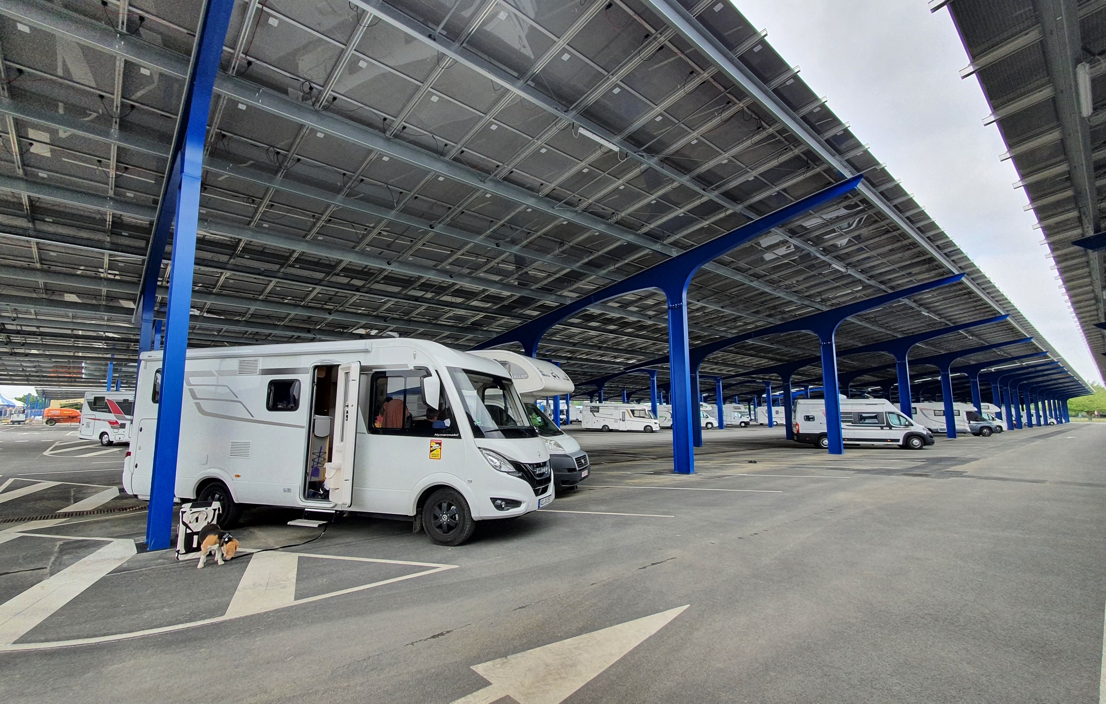 Parking Campingcars Disneyland in Coupvray promobil
