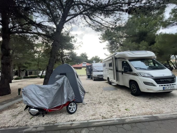 Kamp Jasenovo in Žaborić – Caravaning