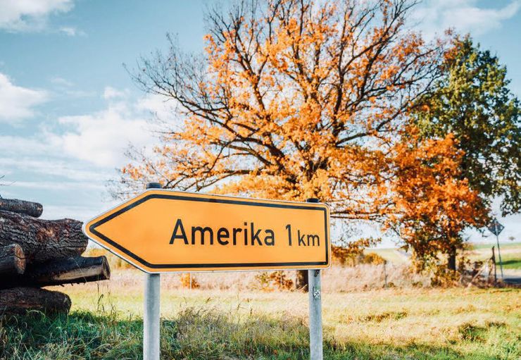 Motorhome parking at AMERICA station in Penig – promobil